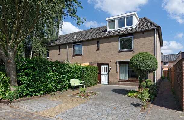 Lunshof makelaars Amstelveen en Amsterdam - Straat van Makassar 47   Amstelveen