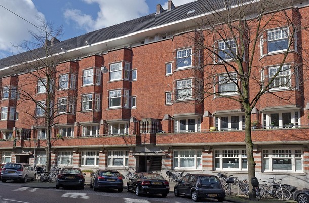 Lunshof makelaars Amstelveen en Amsterdam - Parnassusweg 30 III   Amsterdam