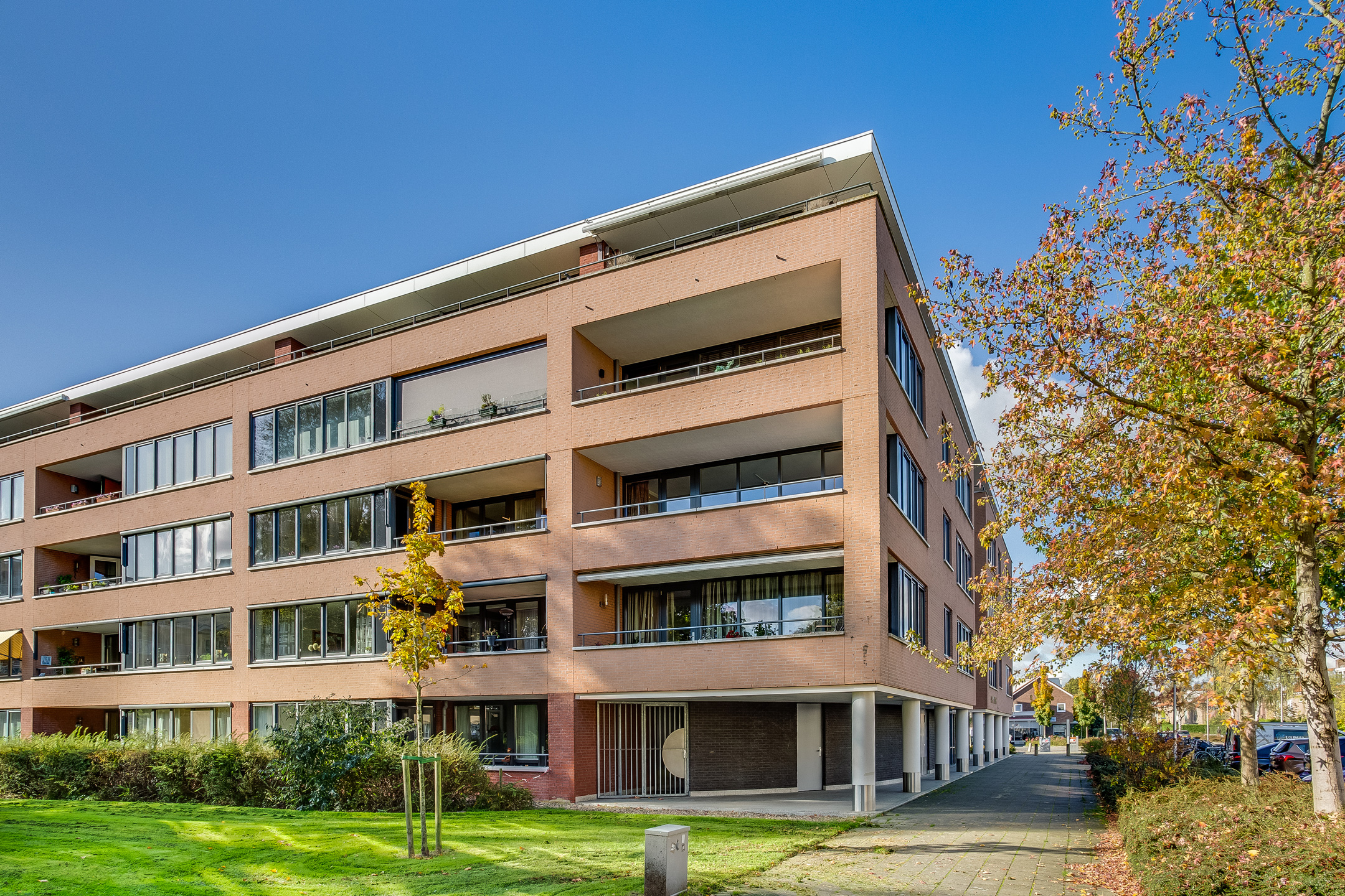 Lunshof makelaars Amstelveen en Amsterdam - Johannes Calvijnlaan 57  Amstelveen