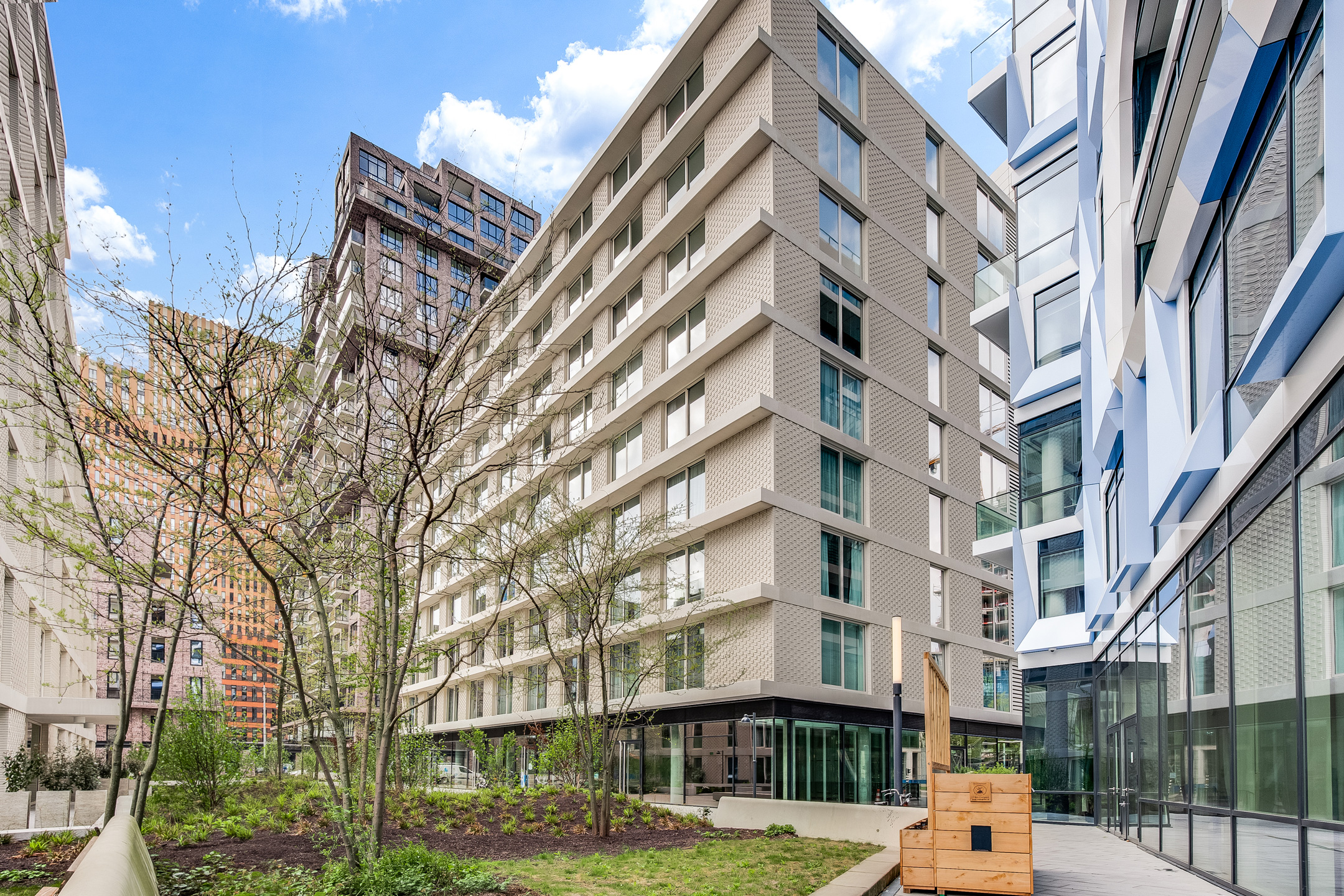 Lunshof makelaars Amstelveen en Amsterdam - Gustav Mahlerlaan 21 B Amsterdam