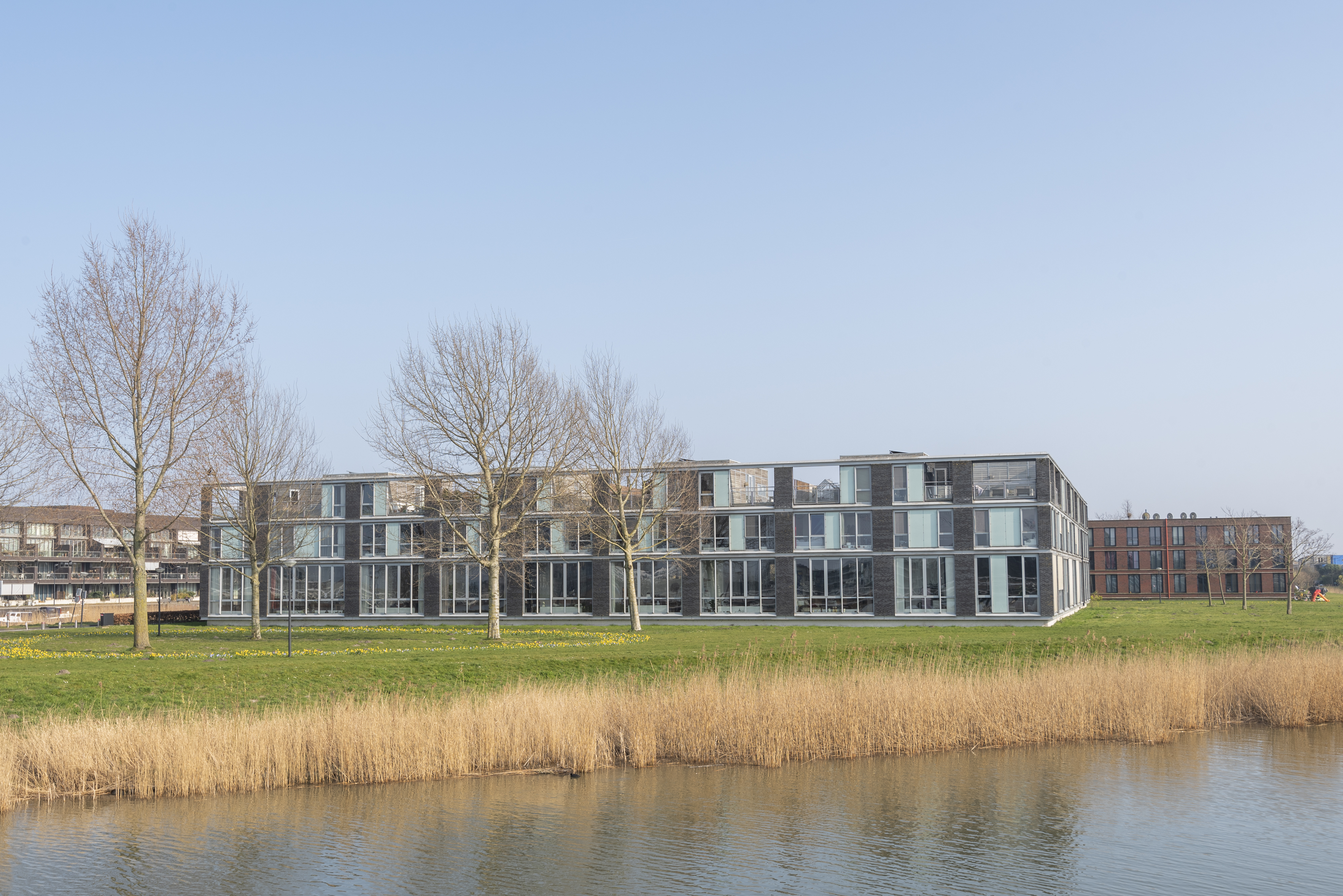 Lunshof makelaars Amstelveen en Amsterdam - Oeverzeggestraat 56  Amsterdam