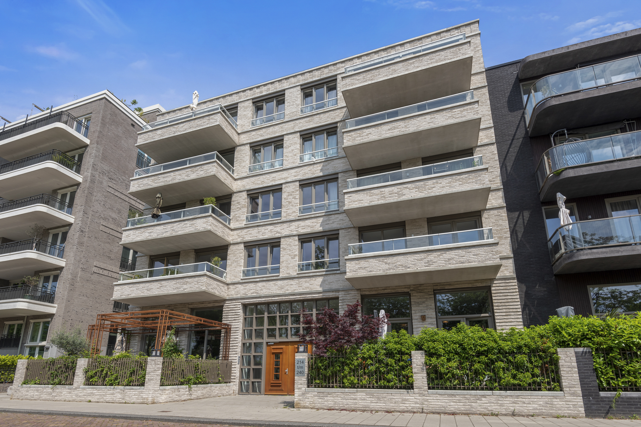Lunshof makelaars Amstelveen en Amsterdam - Bella Vistastraat 234  Amsterdam