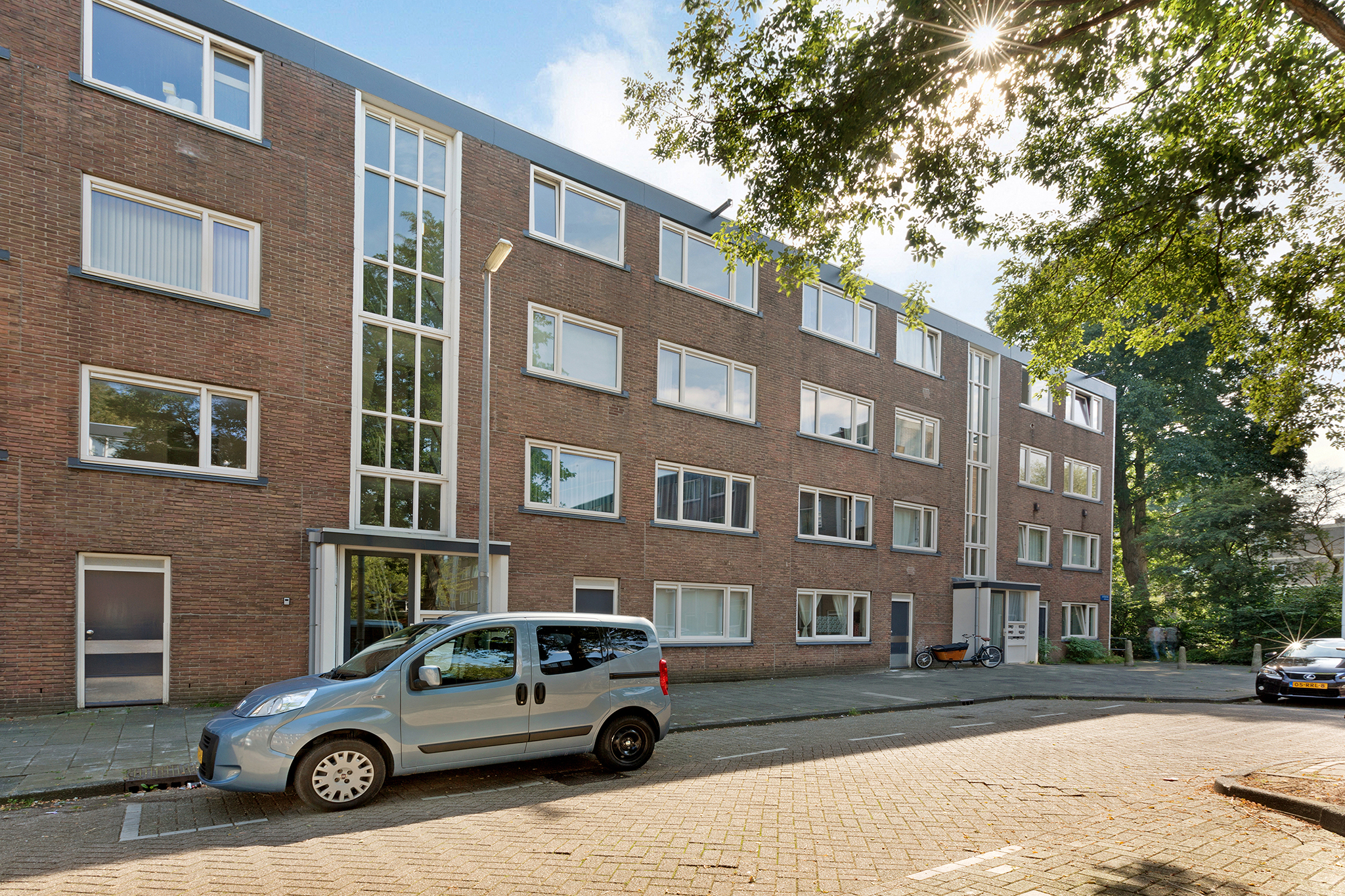Lunshof makelaars Amstelveen en Amsterdam - Schierstins 79  AMSTERDAM